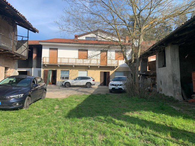 Casa indipendente sulla collina Moncrivellese