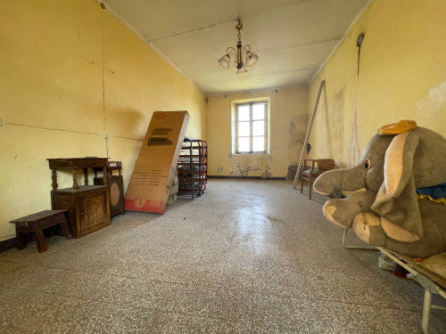 Casa semindipendente libera sui tre lati a Villate