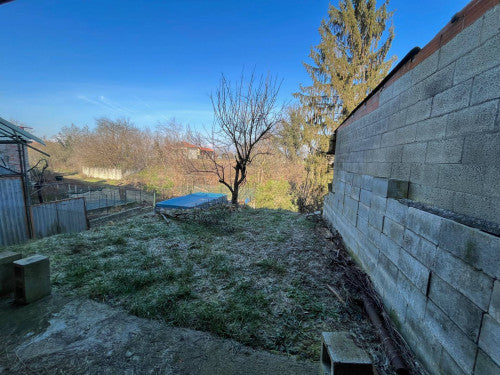Casa semiristrutturata in centro a Vische