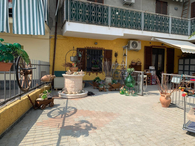 Appartamento al piano terra in bifamiliare a Verolengo