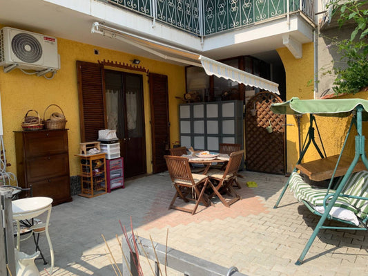 Appartamento al piano terra in bifamiliare a Verolengo