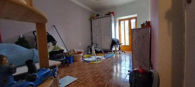 Casa con cortile privato a Vestignè