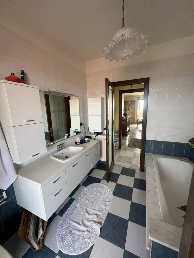 Appartamento in villa signorile a Casale di Mazzè