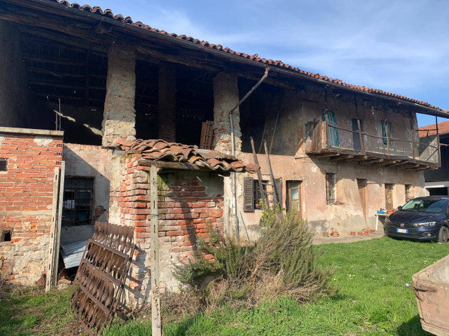 Casa indipendente sulla collina Moncrivellese