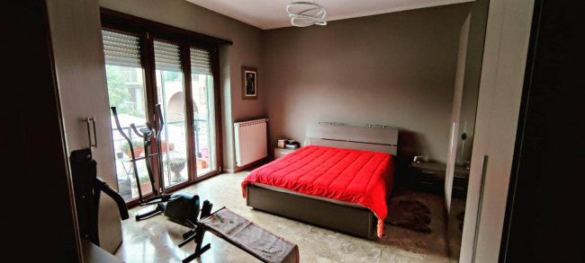 Porzione di villa indipendente in Leinì