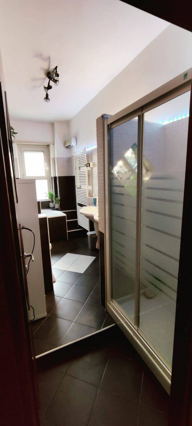 Porzione di villa indipendente in Leinì