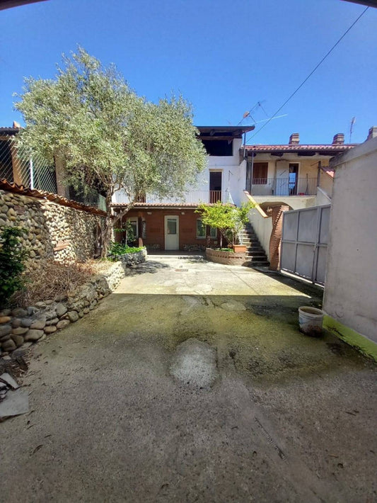 Casa ristrutturata in centro a Cigliano