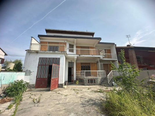 Villetta con cortile indipendente a Montanaro