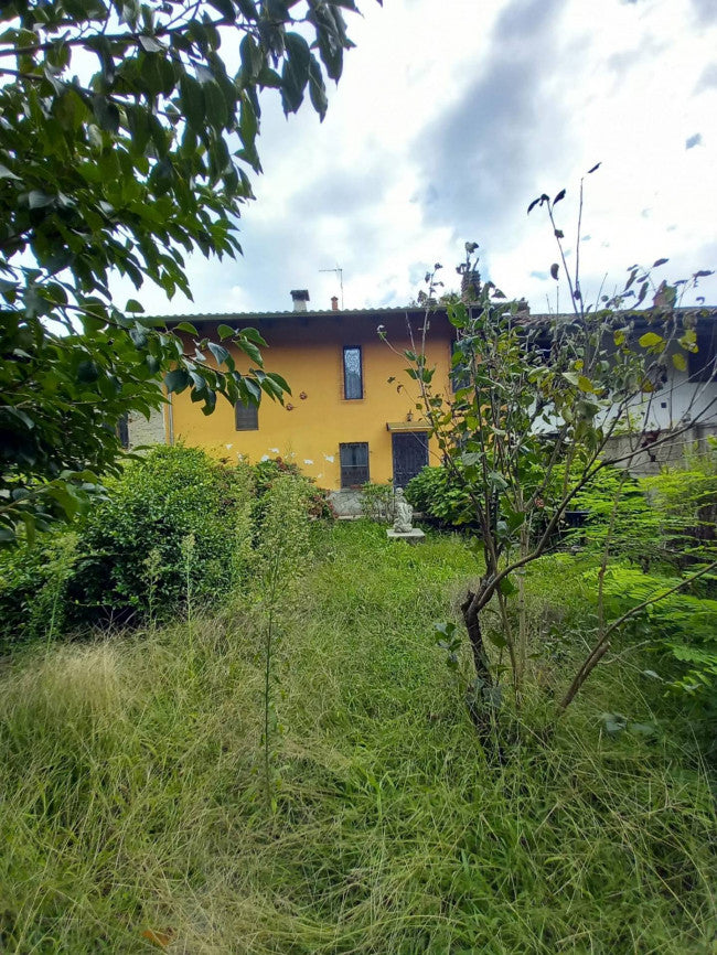 Casa indipendente su 2 lati a Vische