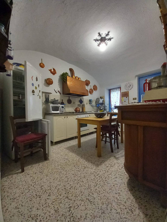 Casa indipendente su 2 lati a Vische