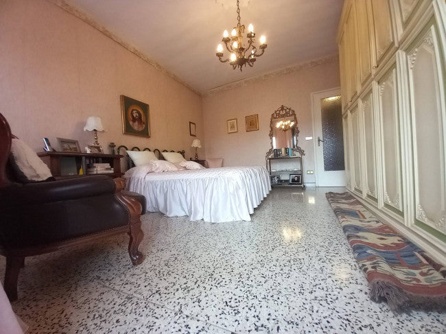 Casa indipendente su 2 lati a Vische