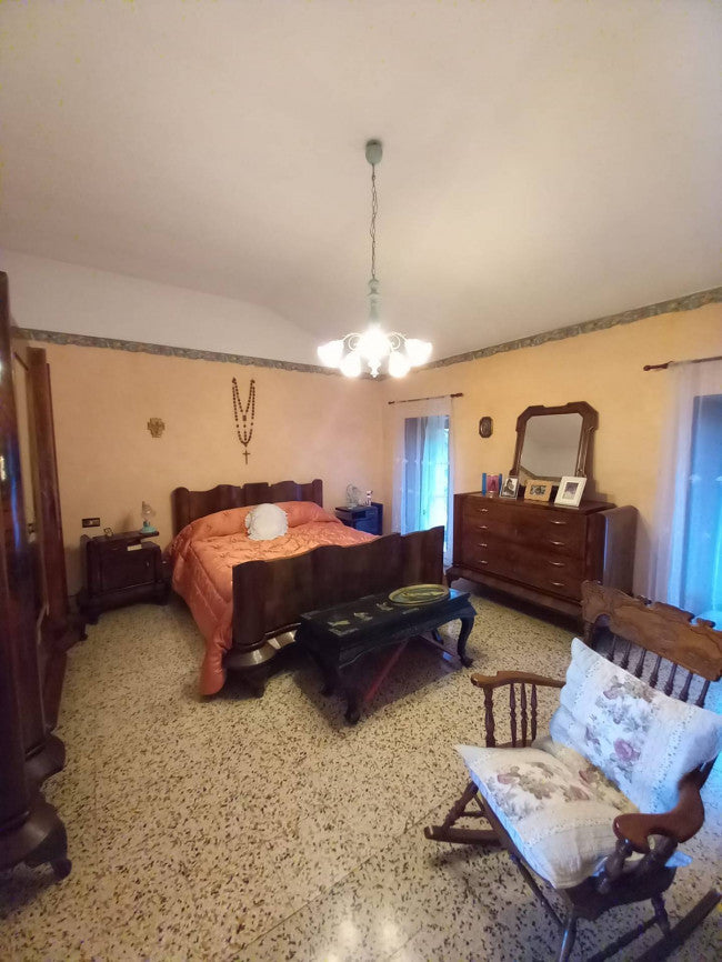 Casa indipendente su 2 lati a Vische