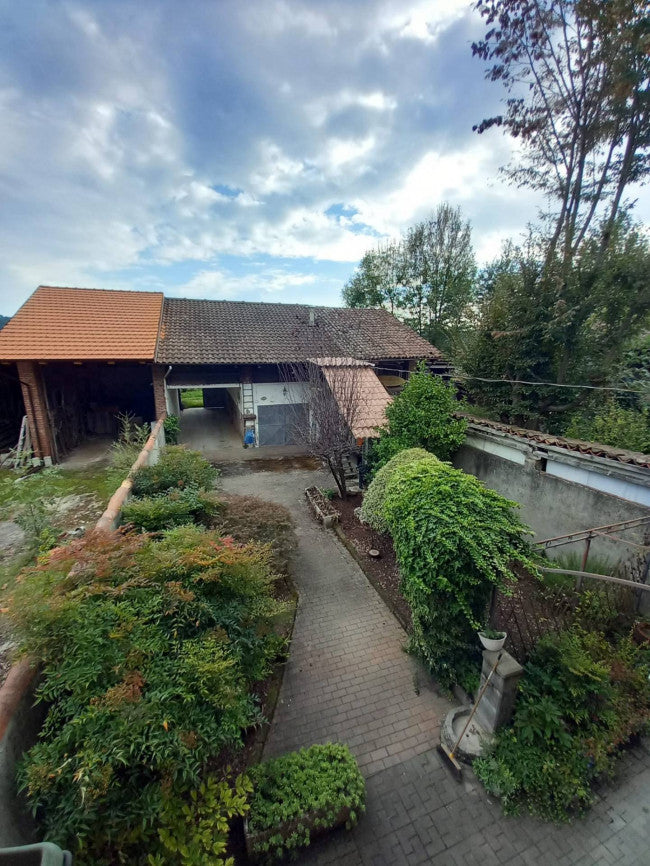 Casa indipendente su 2 lati a Vische