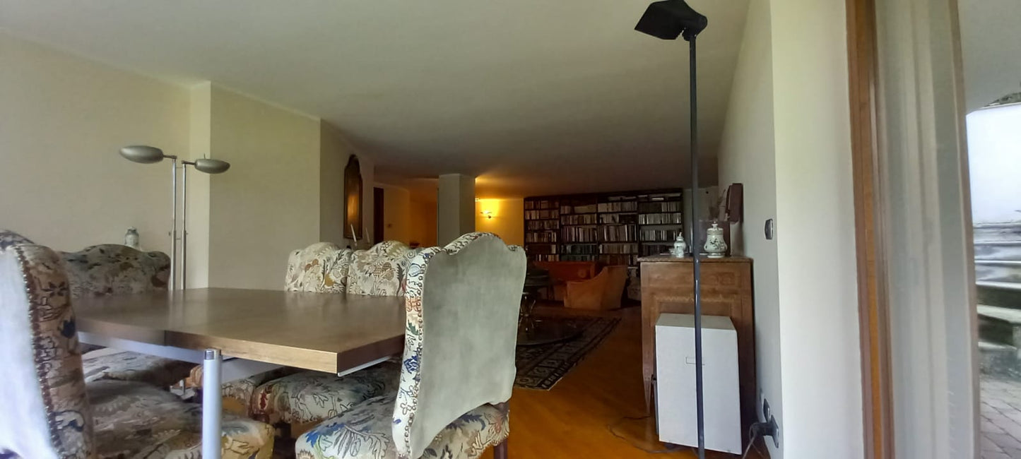 Villa libera su tre lati a Gassino