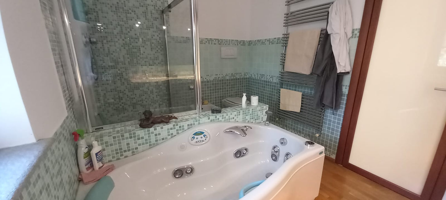 Villa libera su tre lati a Gassino