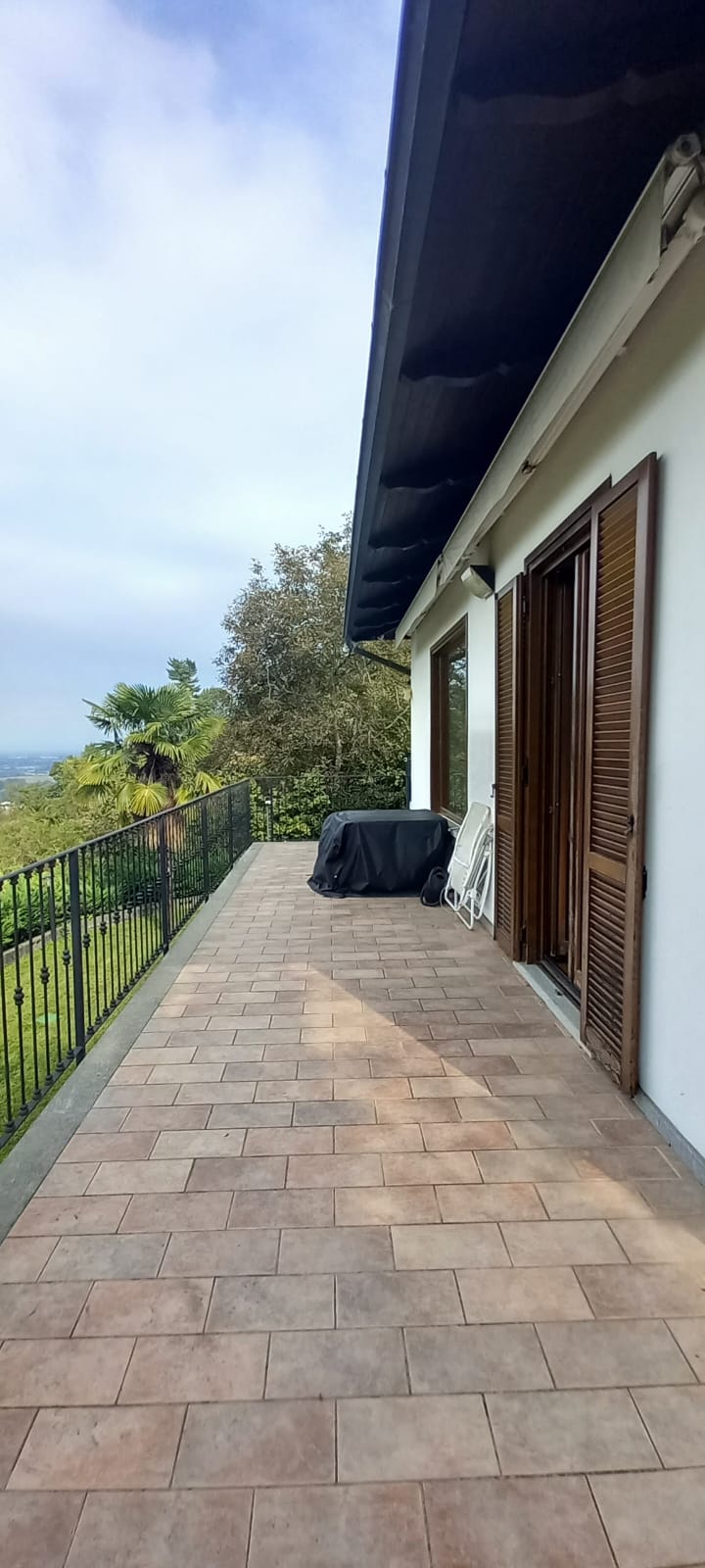 Villa libera su tre lati a Gassino